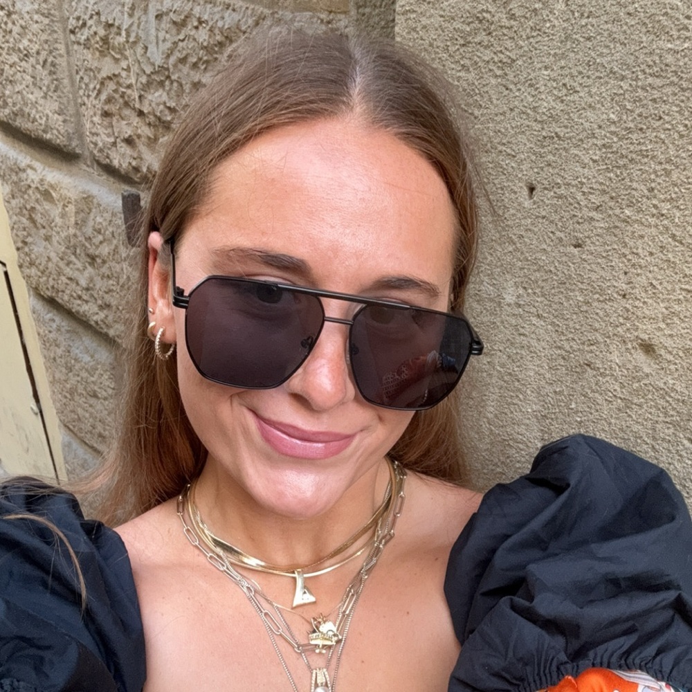 Meet your Posher, Mackenzie